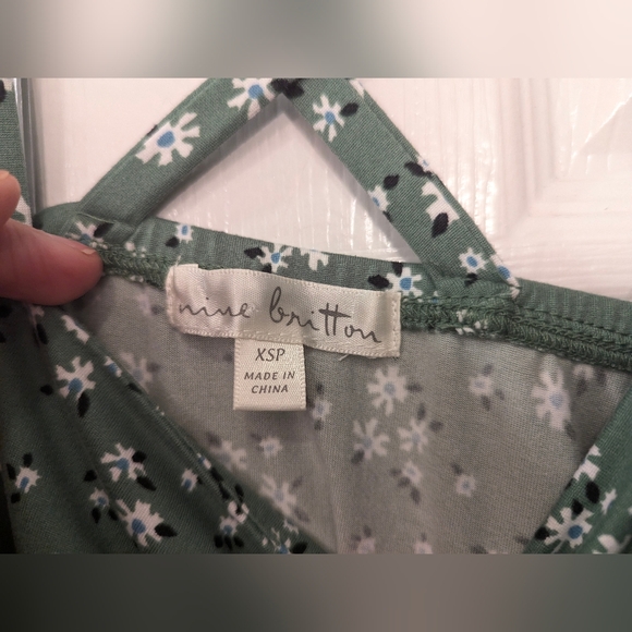 NWT Nine Britton Desiree Strappy green Floral Sleeveless Mini short Dress XSP - Picture 11 of 14